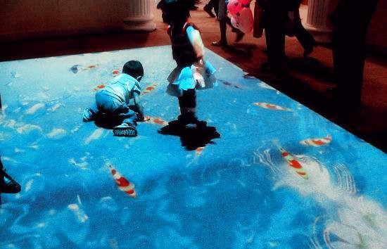 兒童地面互動(dòng)